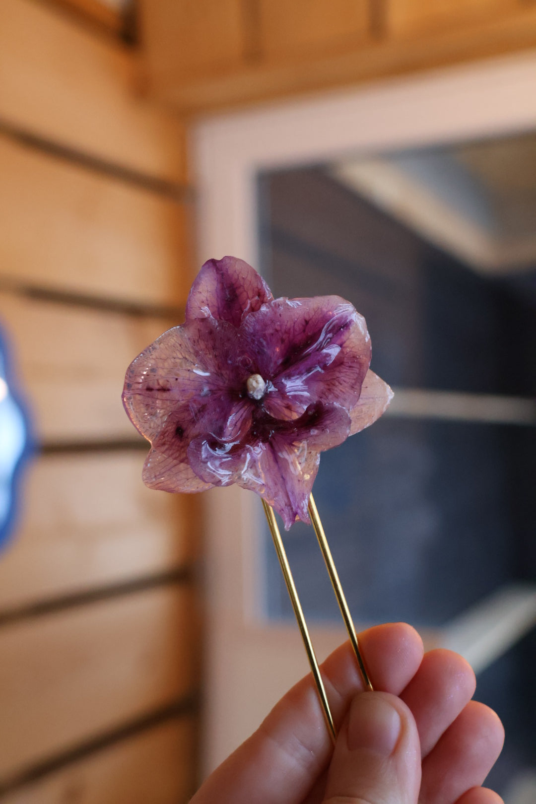 Purple orchid hairpin SYLLIA