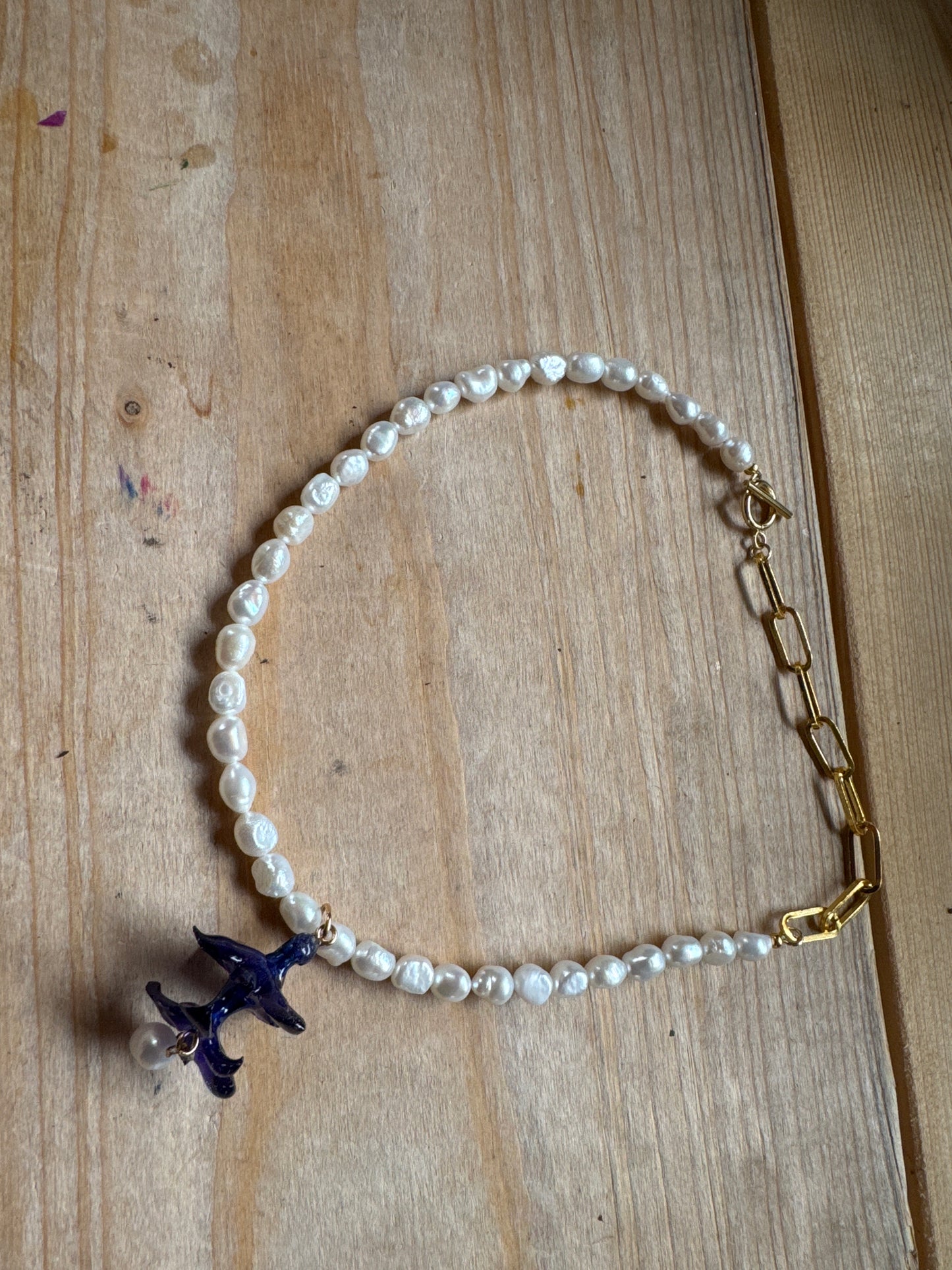 Hyacinth pearl necklace