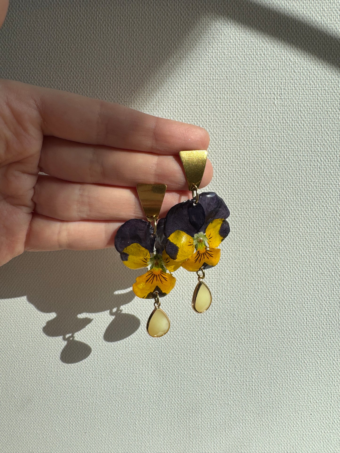 Pansy earrings