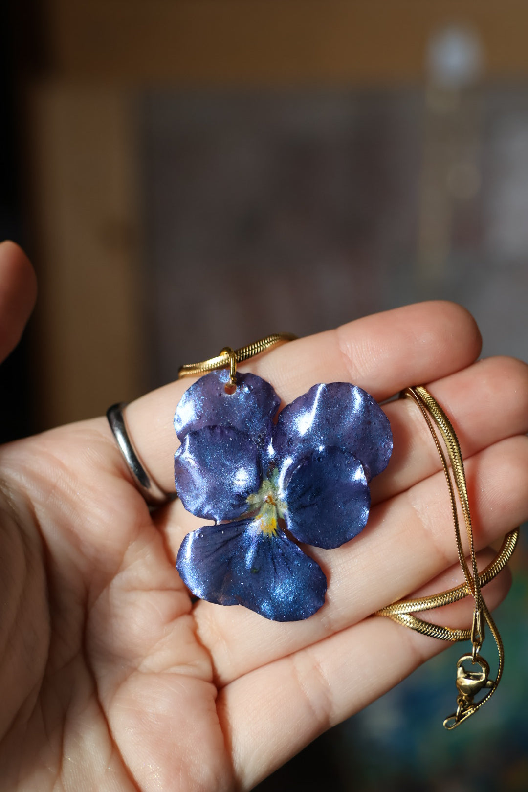 Blue chrome pansy necklace SYLLIA