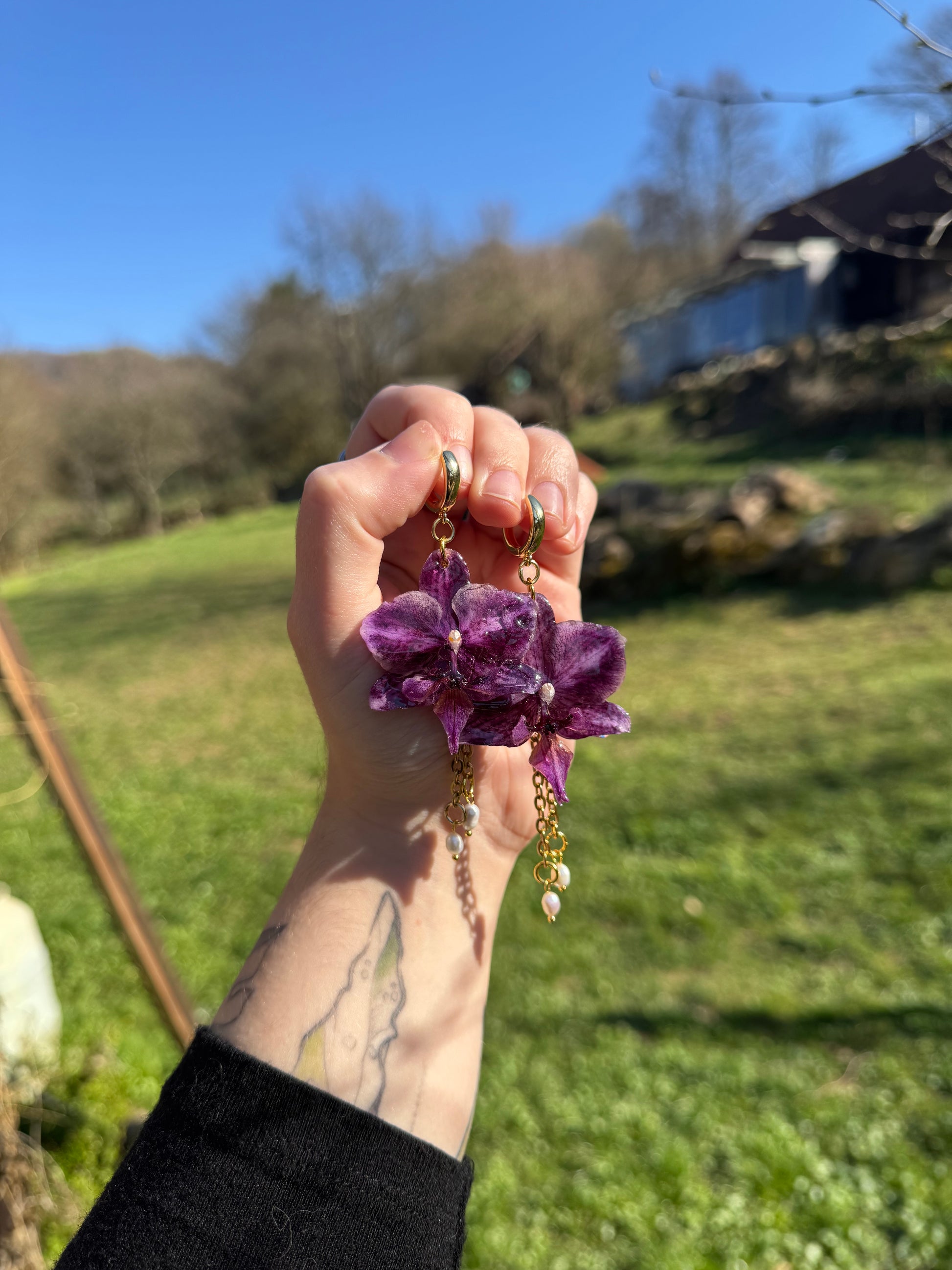 Purple orchid earrings with pearls SYLLIA
