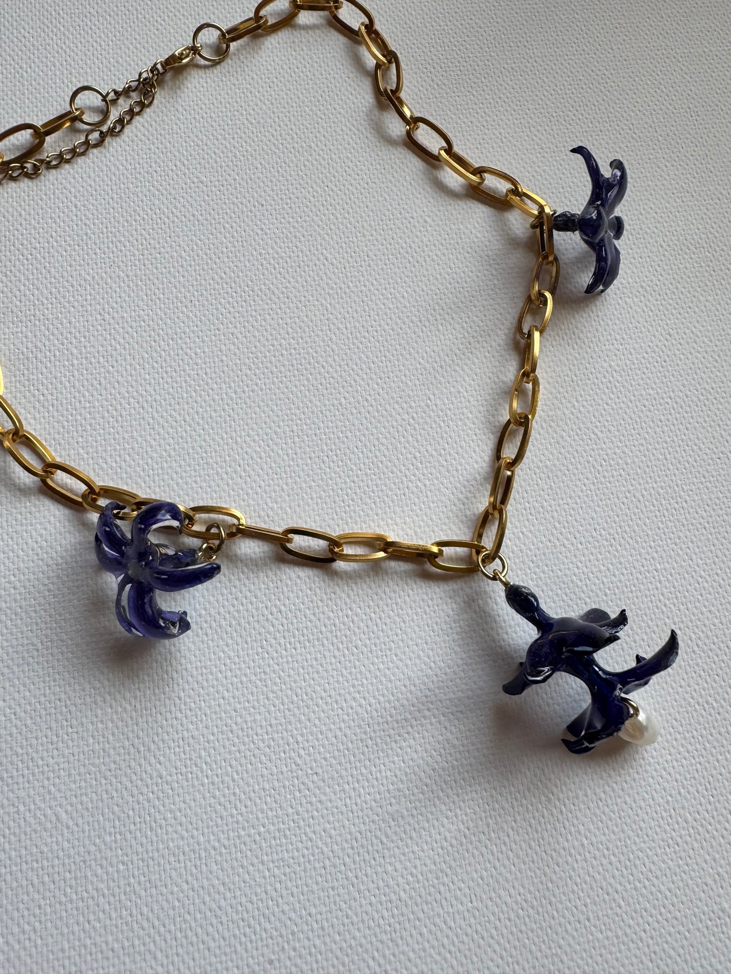 Blue hyacinth choker