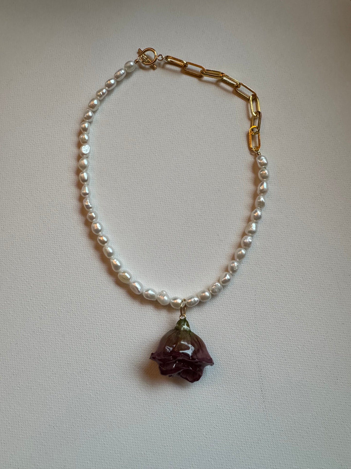 Real rose pearl necklace