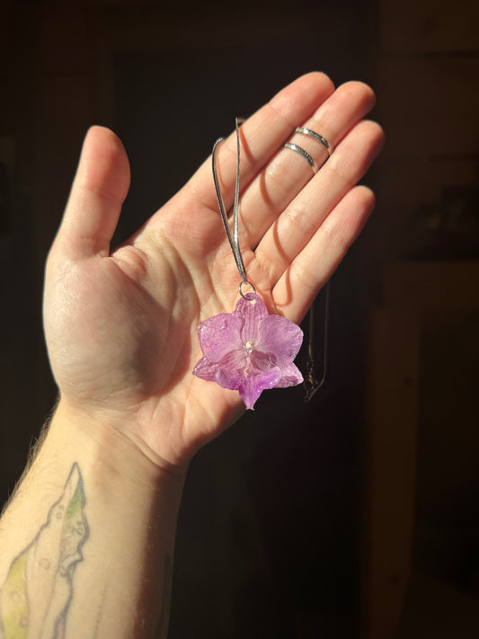 Lilac orchid necklace SYLLIA