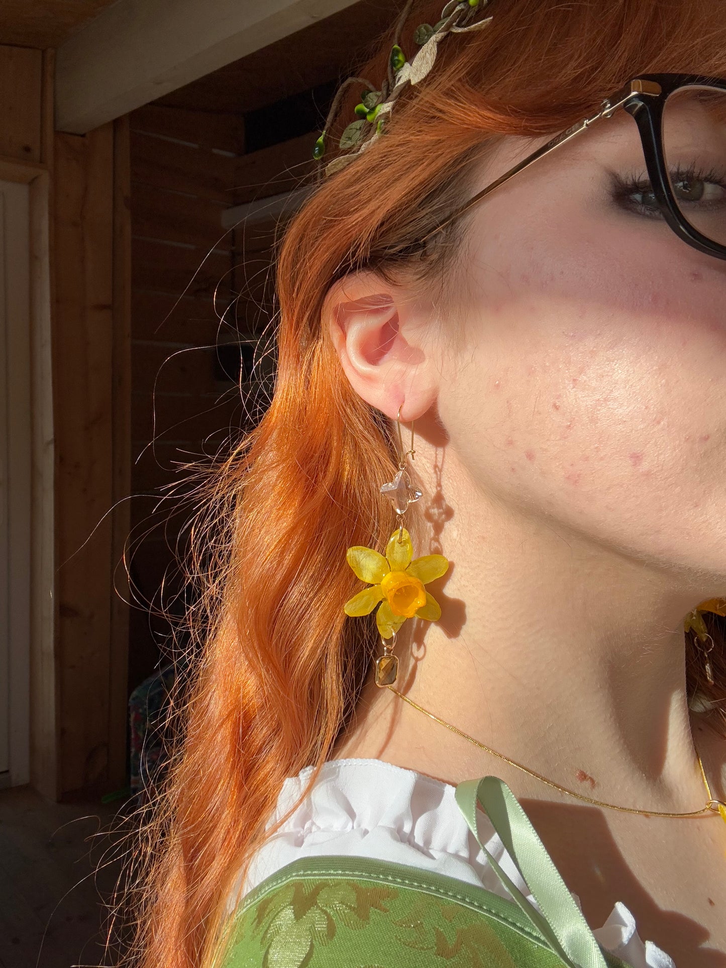 Real daffodils earrings