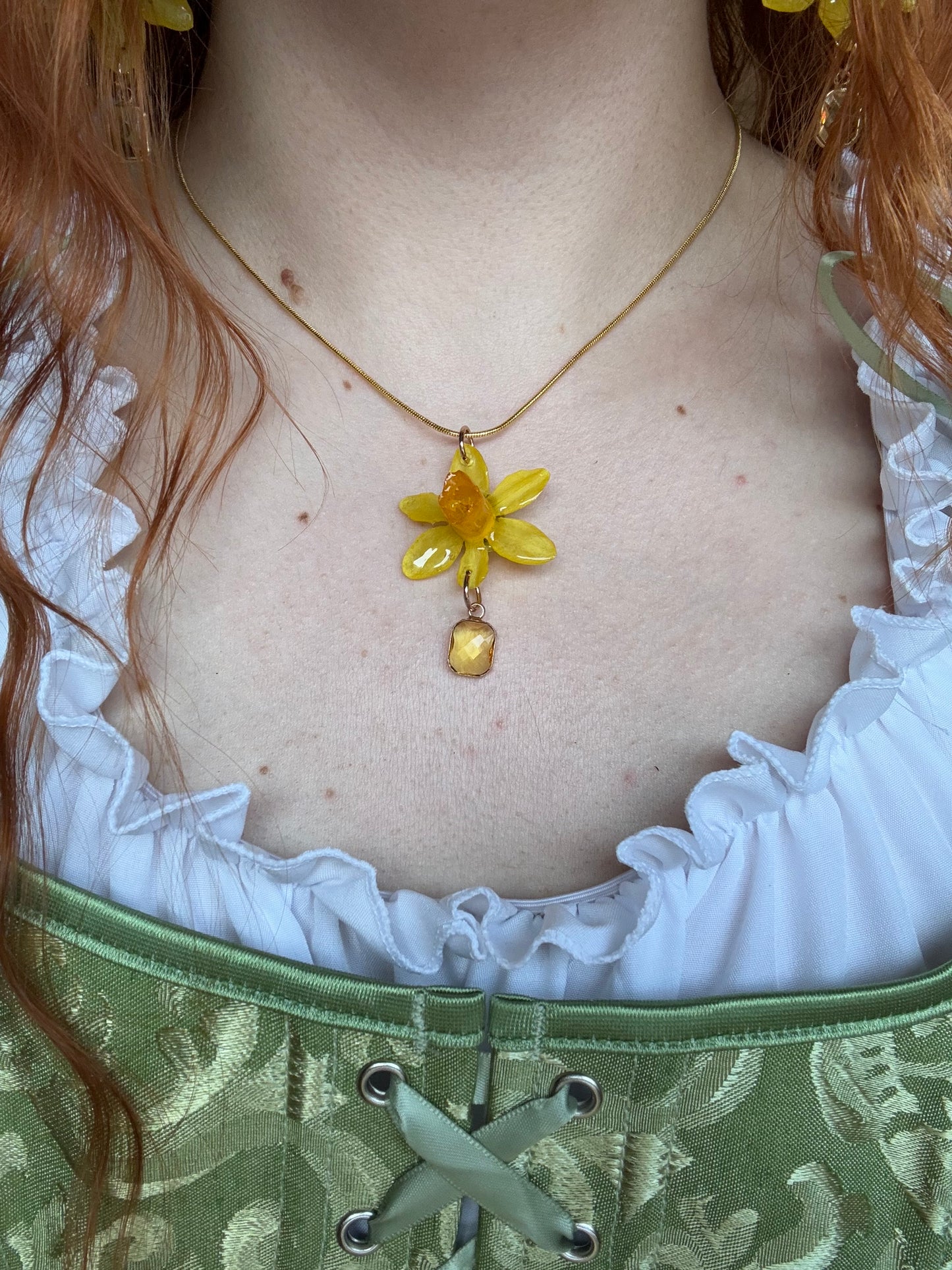 Daffodil necklace
