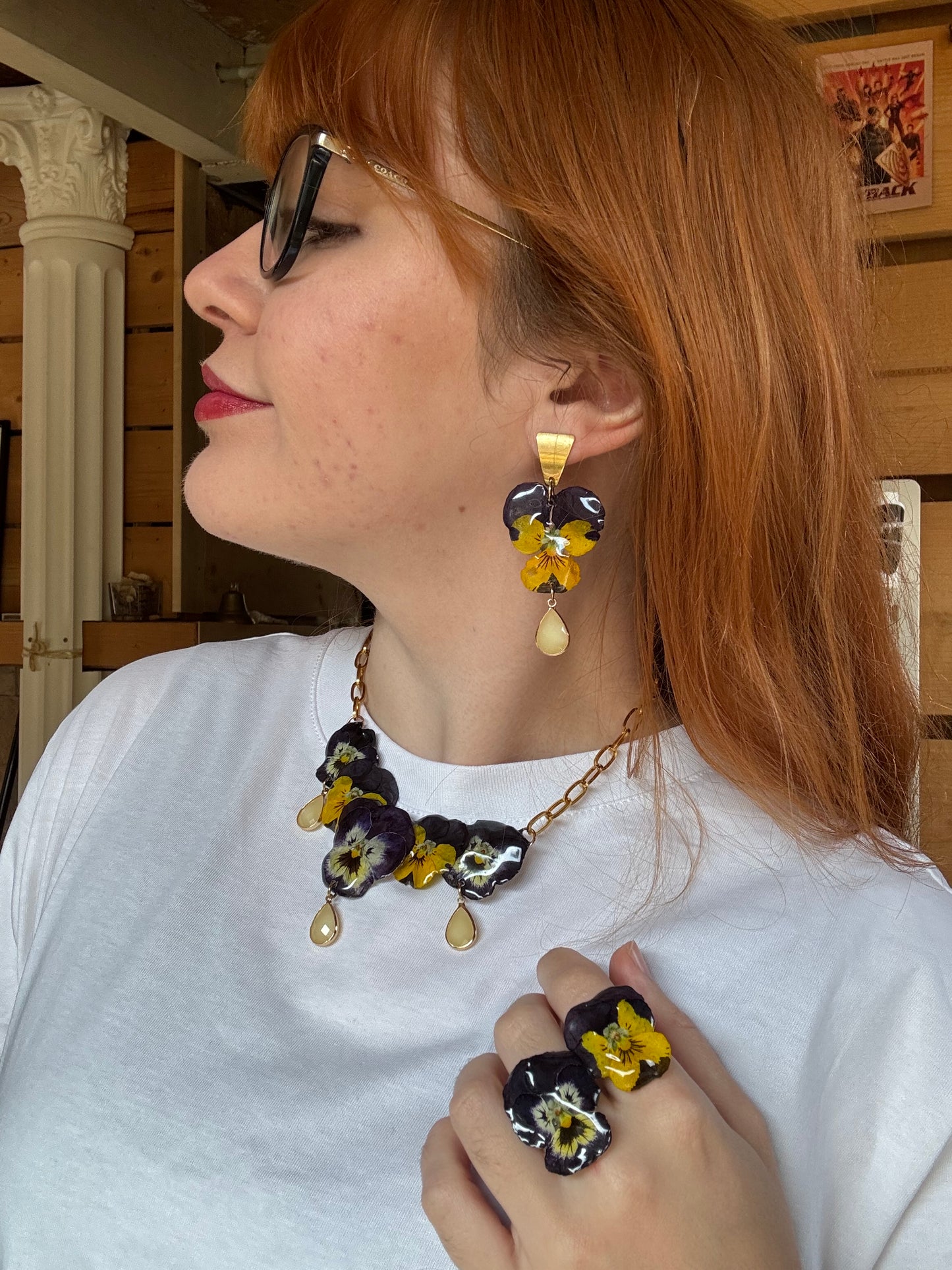 Pansy earrings