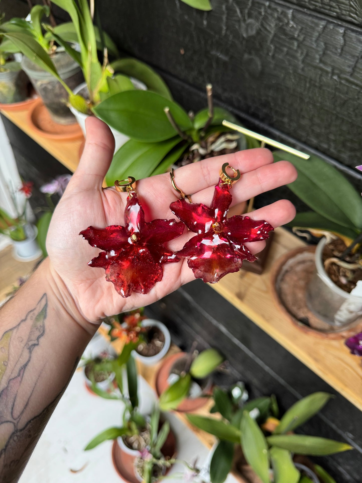 Red holographic orchid earrings SYLLIA