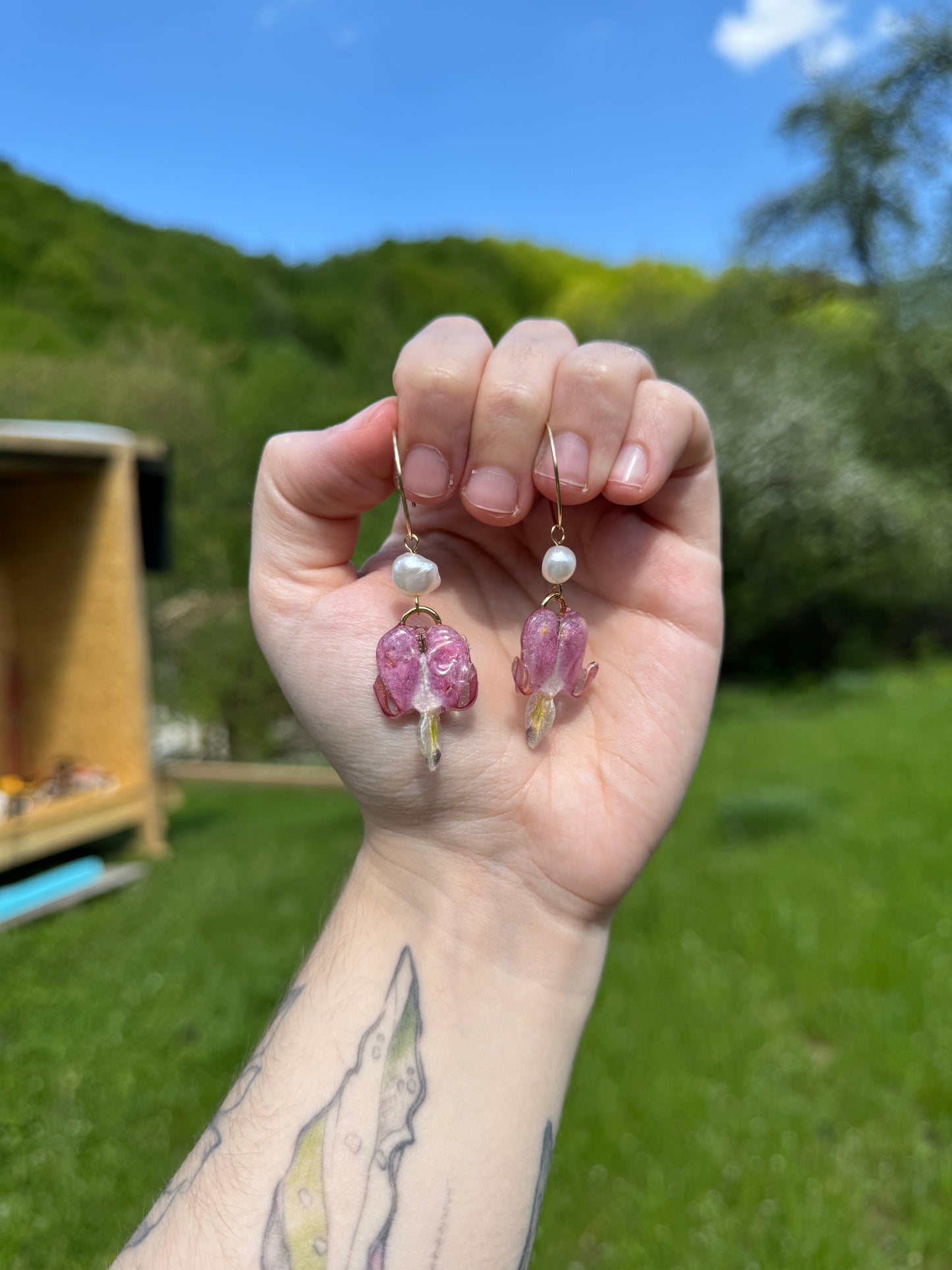 Bleeding hearts hoops