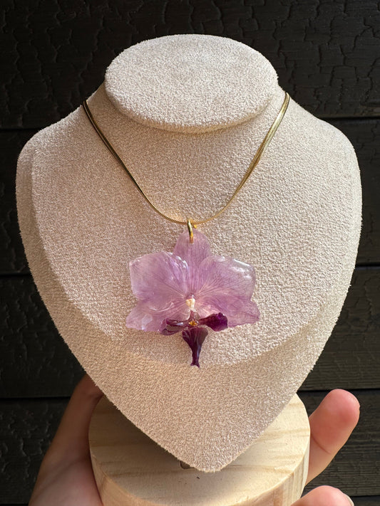 Purple orchid necklace SYLLIA