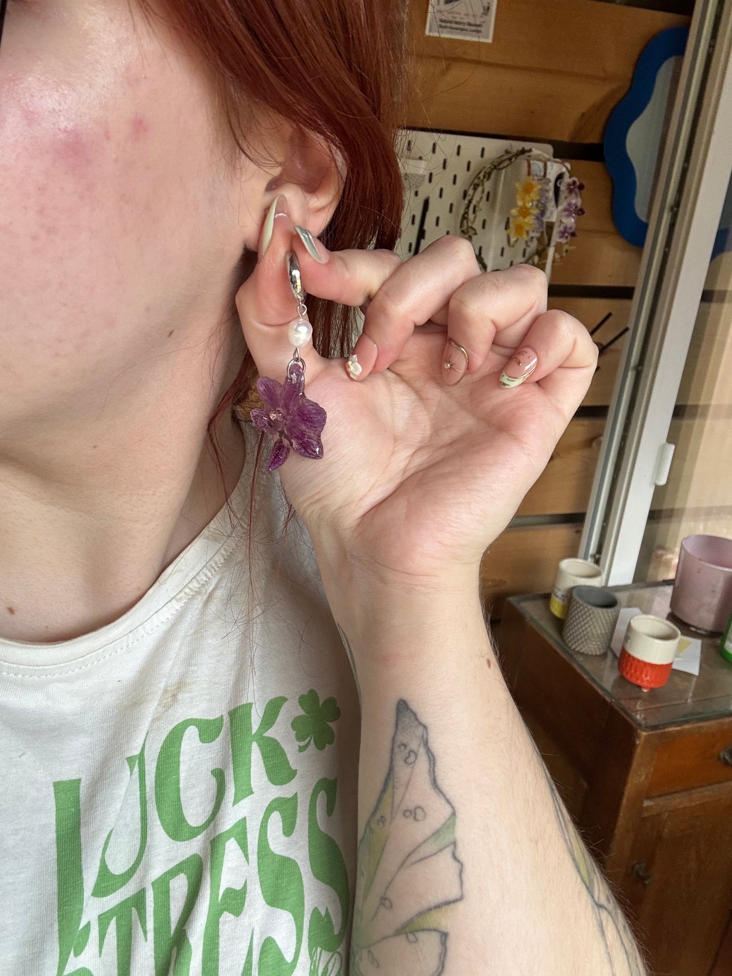 Purple orchid earrings with pearls SYLLIA