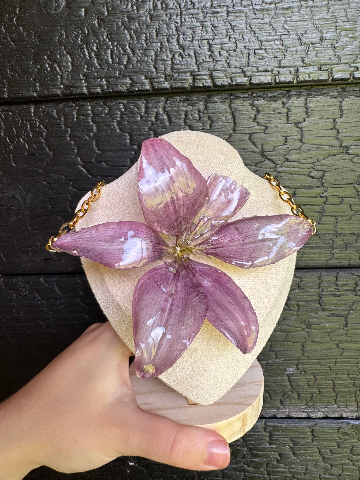 Real lily flower statement necklace