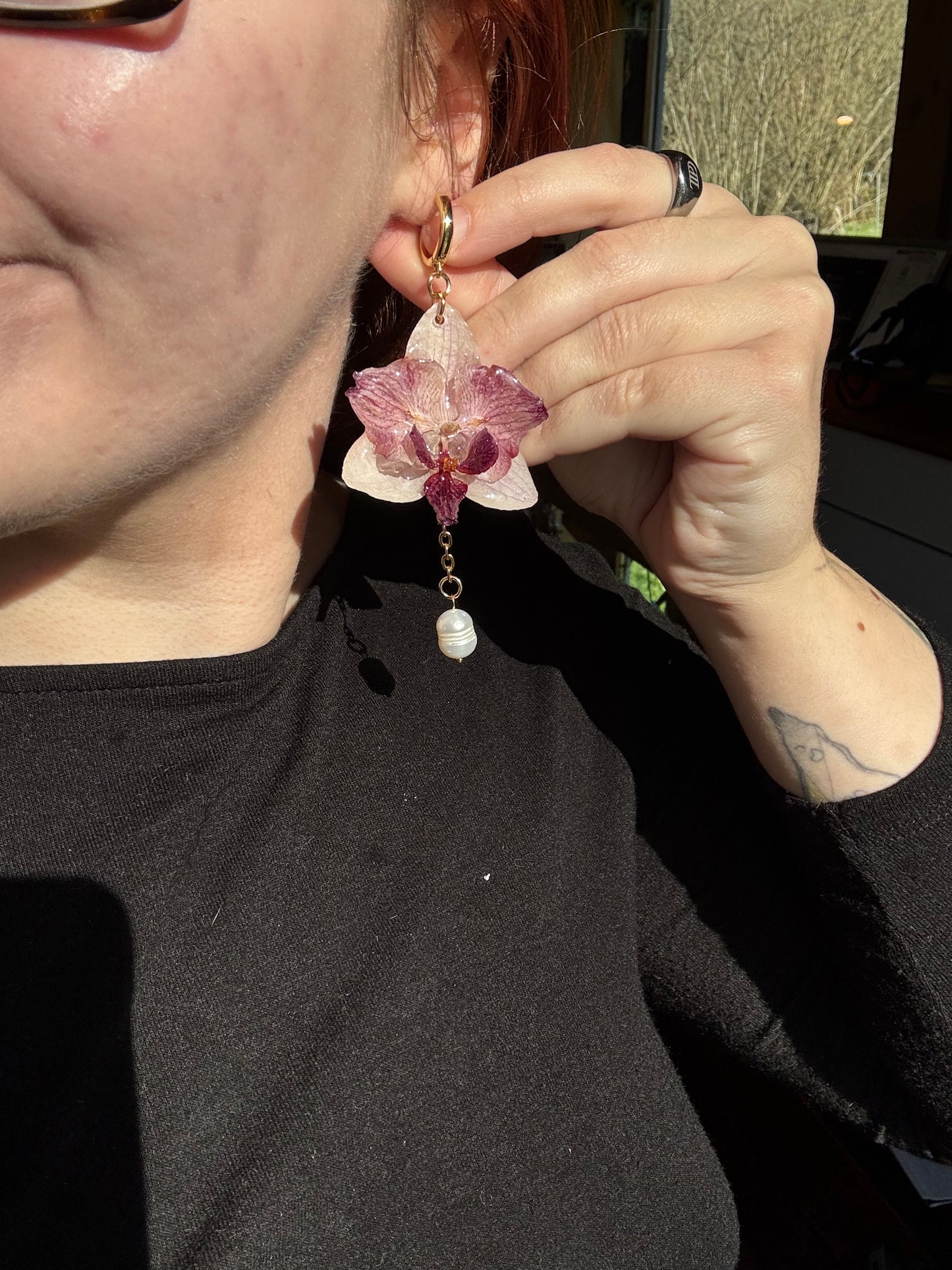 Purple orchid earrings with pearls SYLLIA