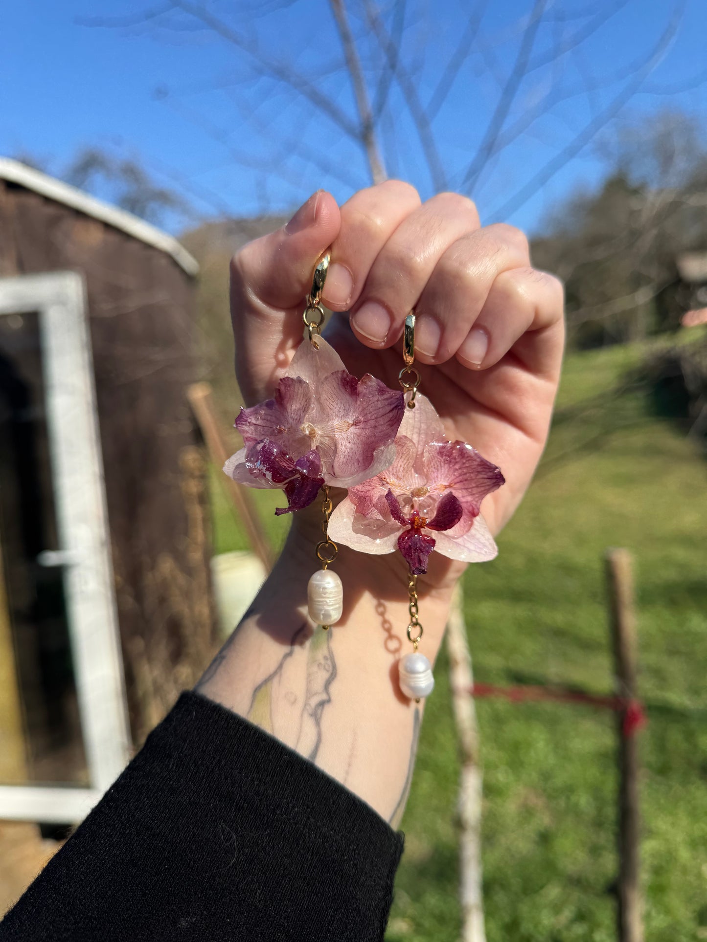 Purple orchid earrings with pearls SYLLIA