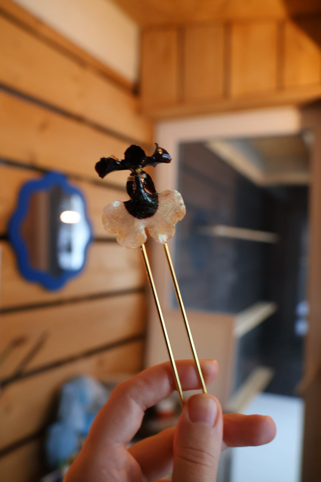Black orchid hairpin SYLLIA