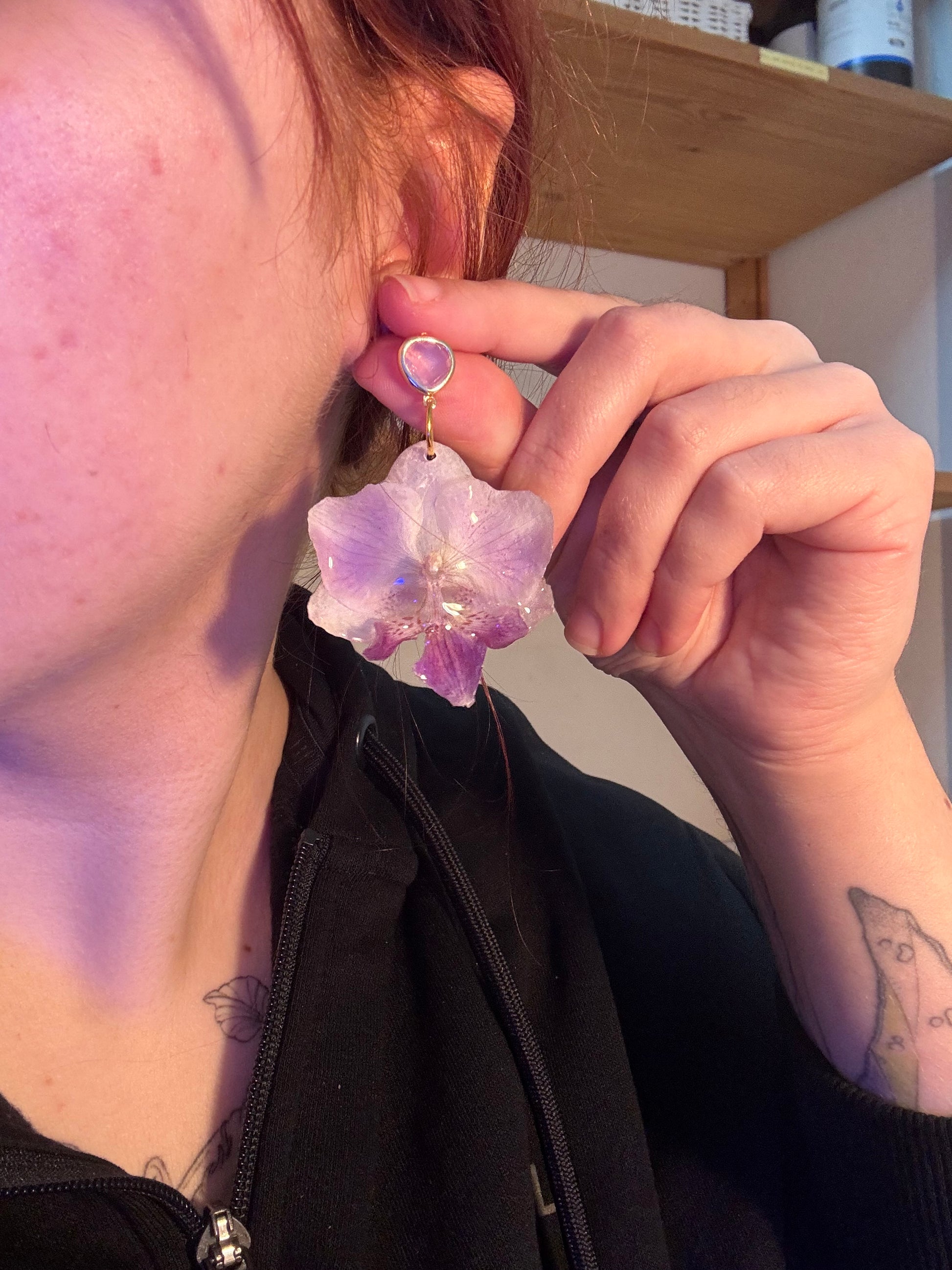 White and pink orchid studs SYLLIA