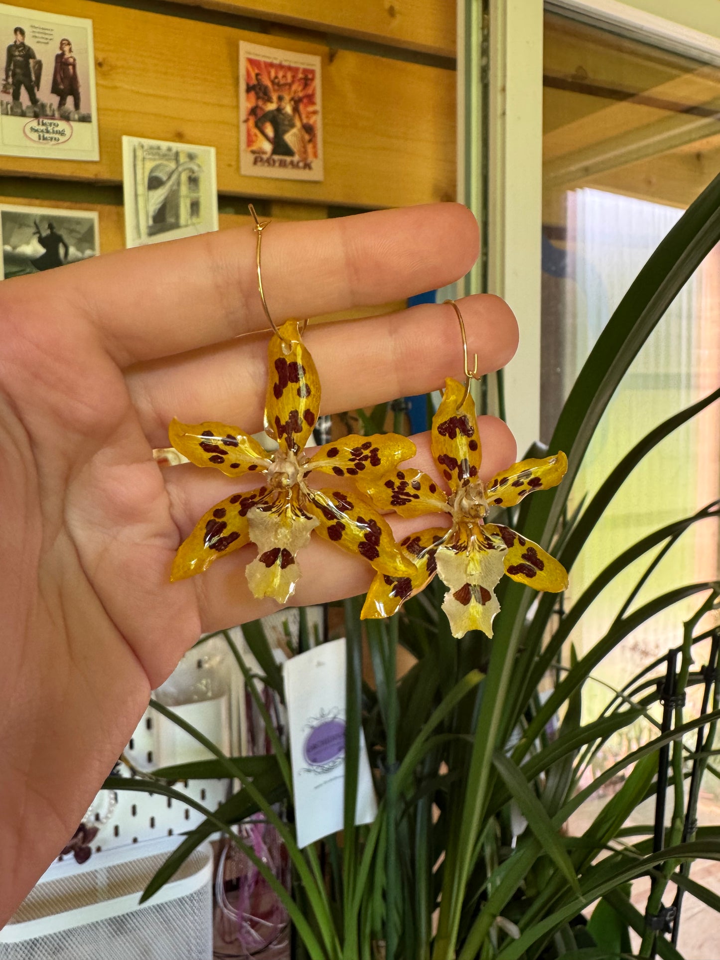 Simple yellow orchid hoops