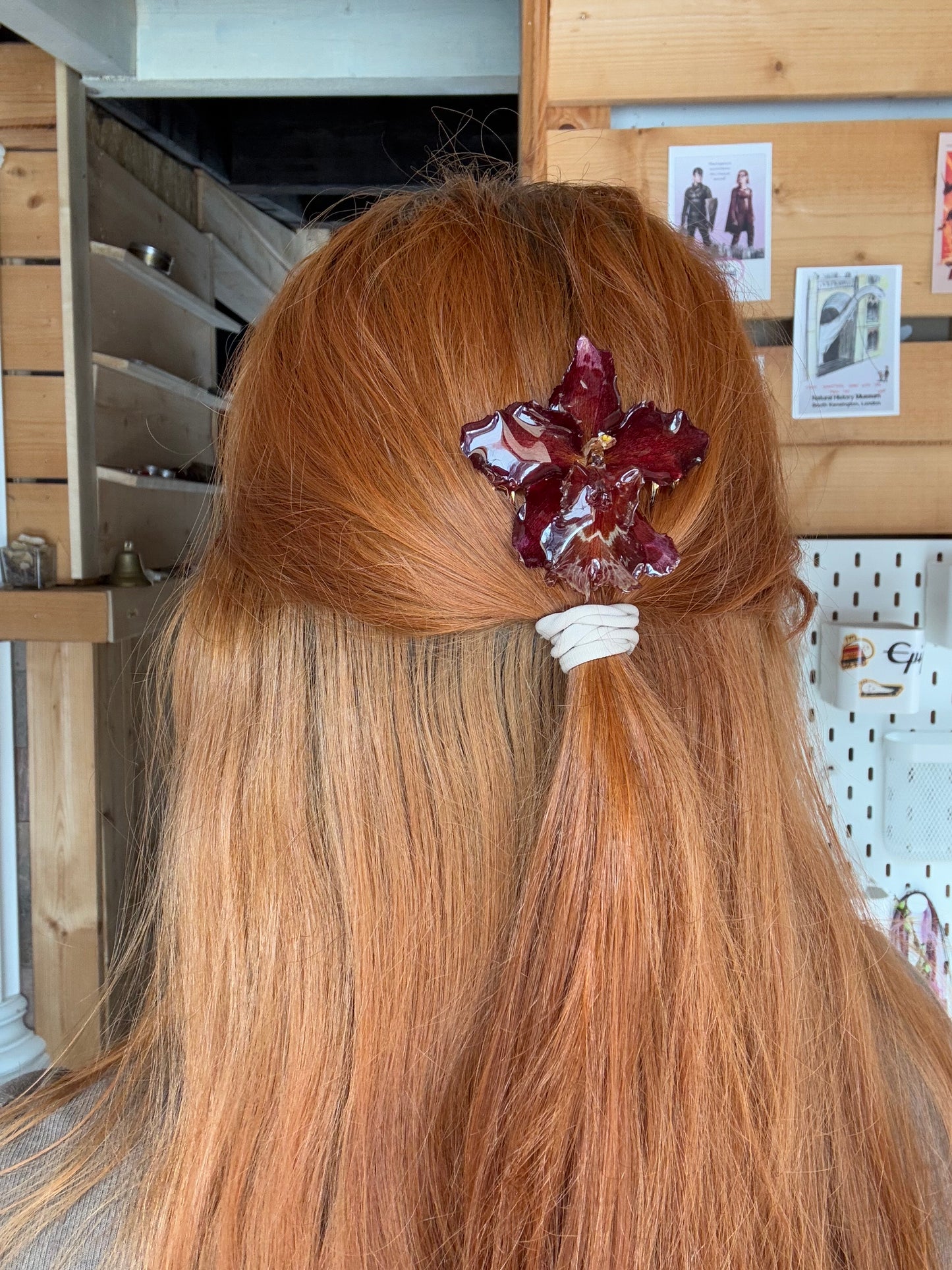 Real orchid hair comb