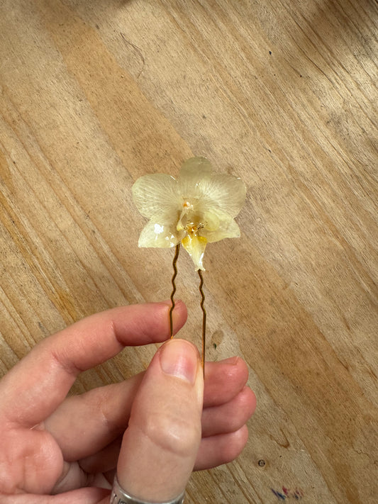 White orchid hairpin