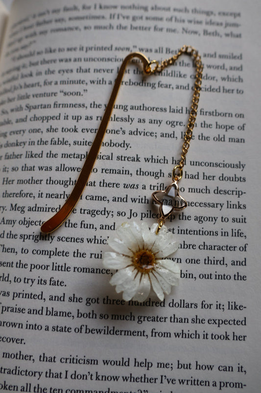 Daisy flower bookmark SYLLIA
