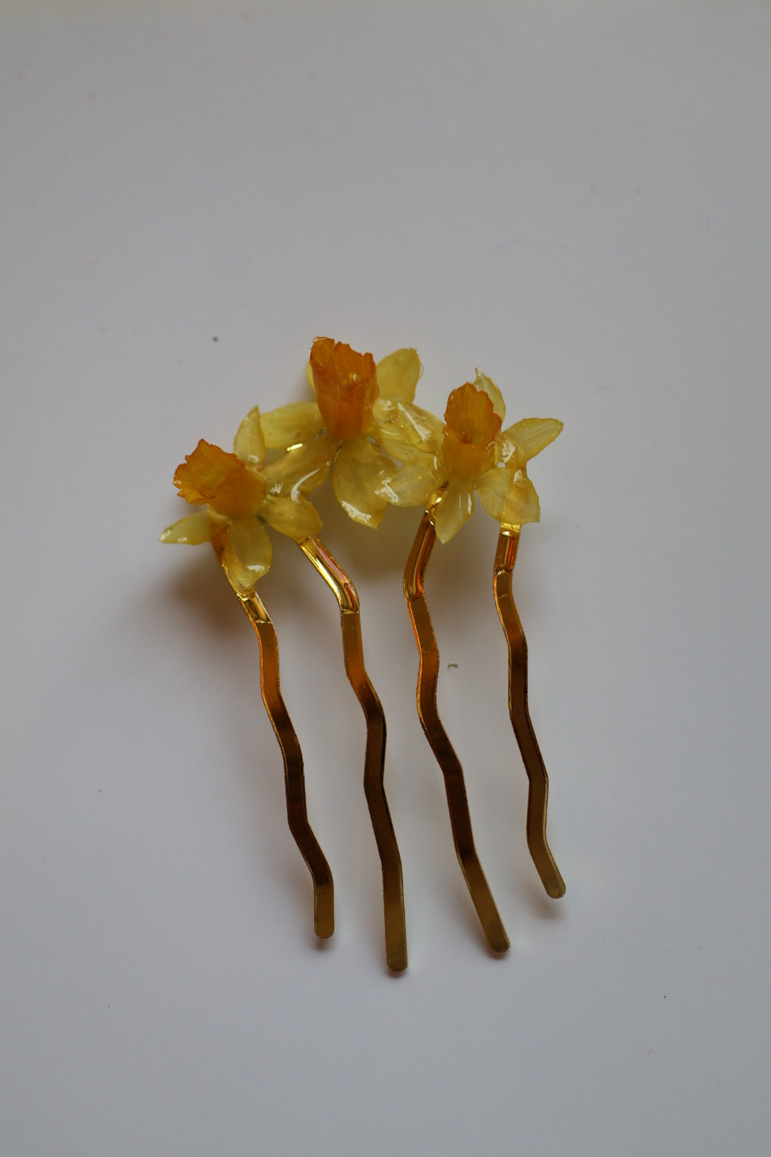 Mixed daffodil haircomb SYLLIA