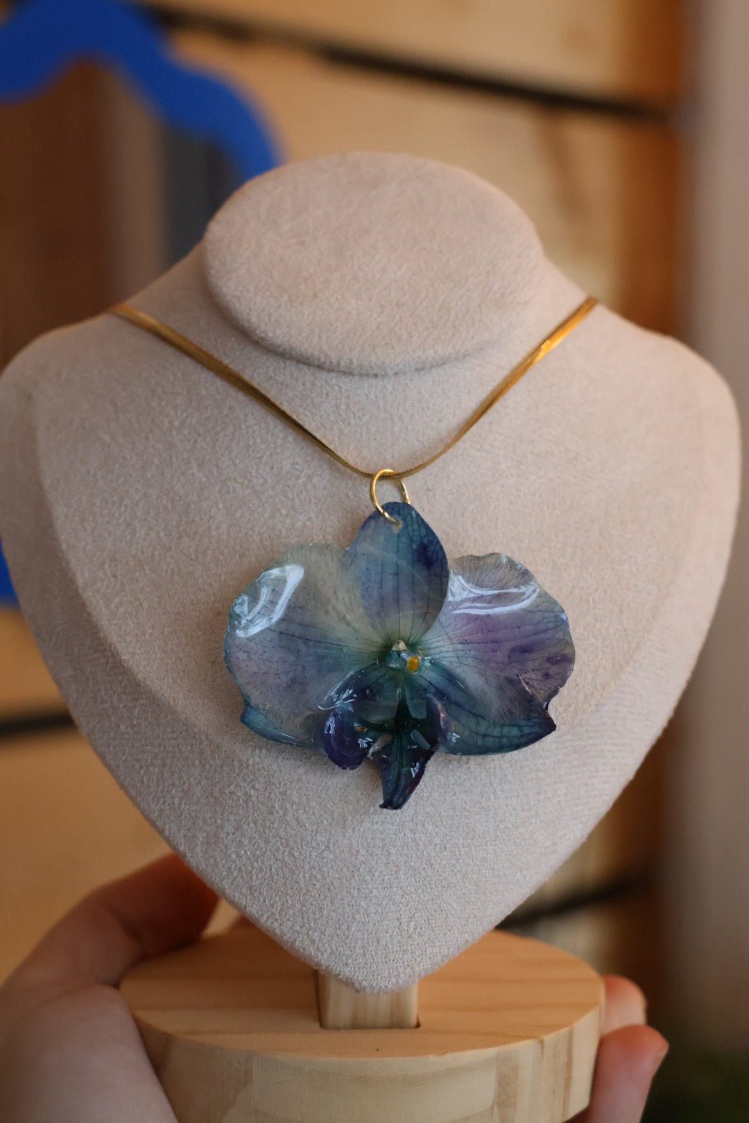 Blue and purple orchid necklace SYLLIA