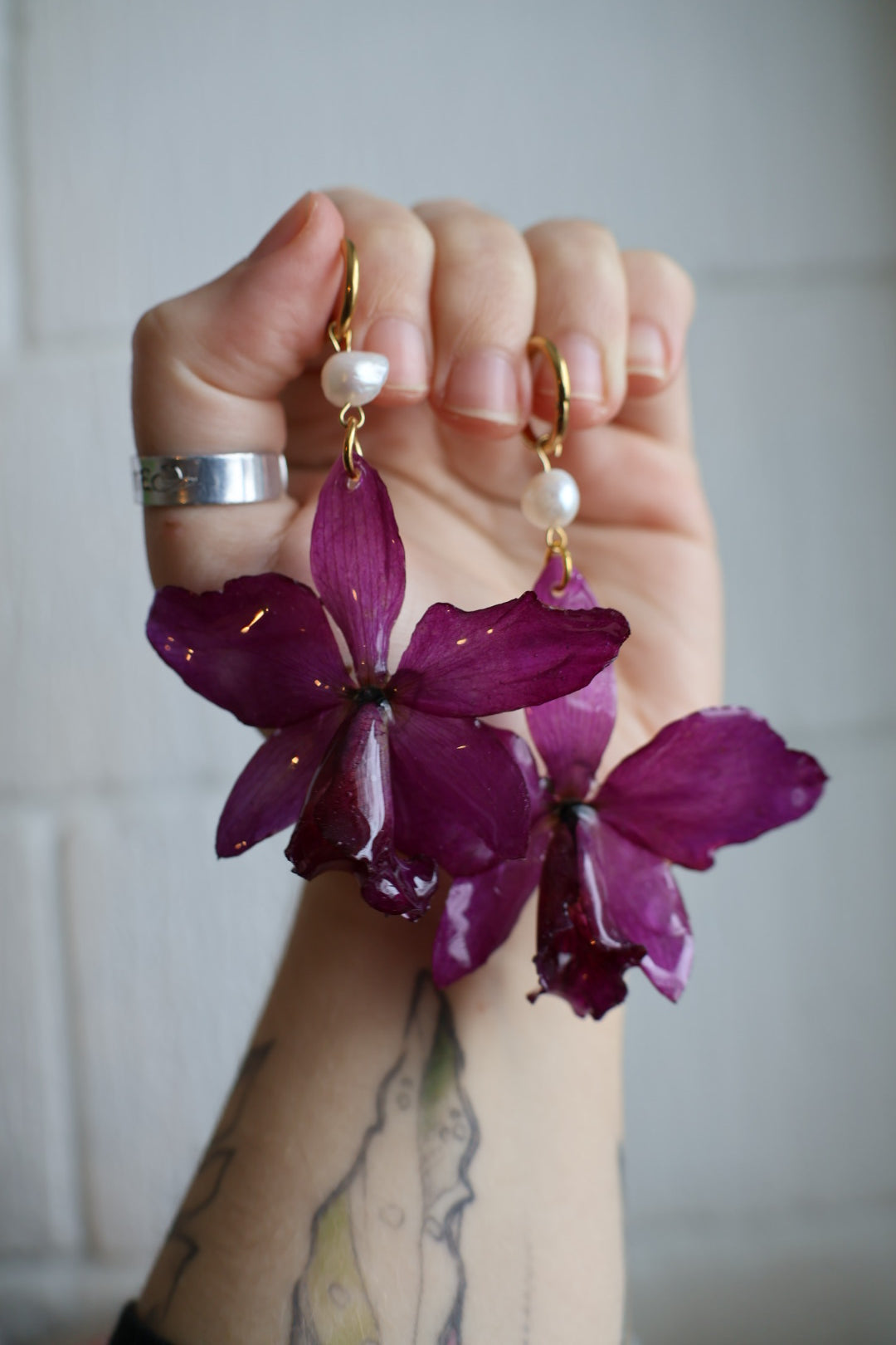 Unique purple orchid earrings SYLLIA