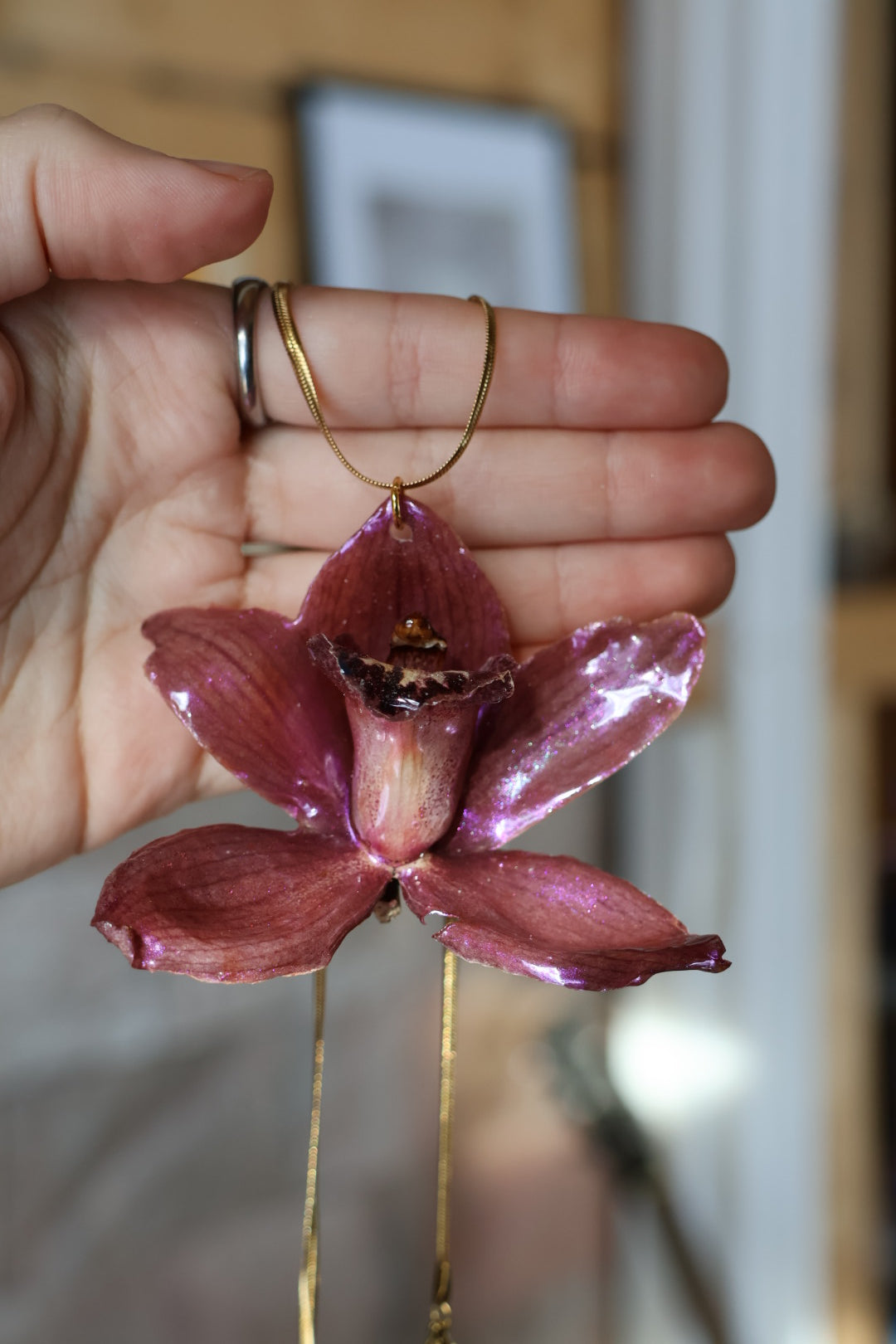 Pink chroma orchid necklace SYLLIA