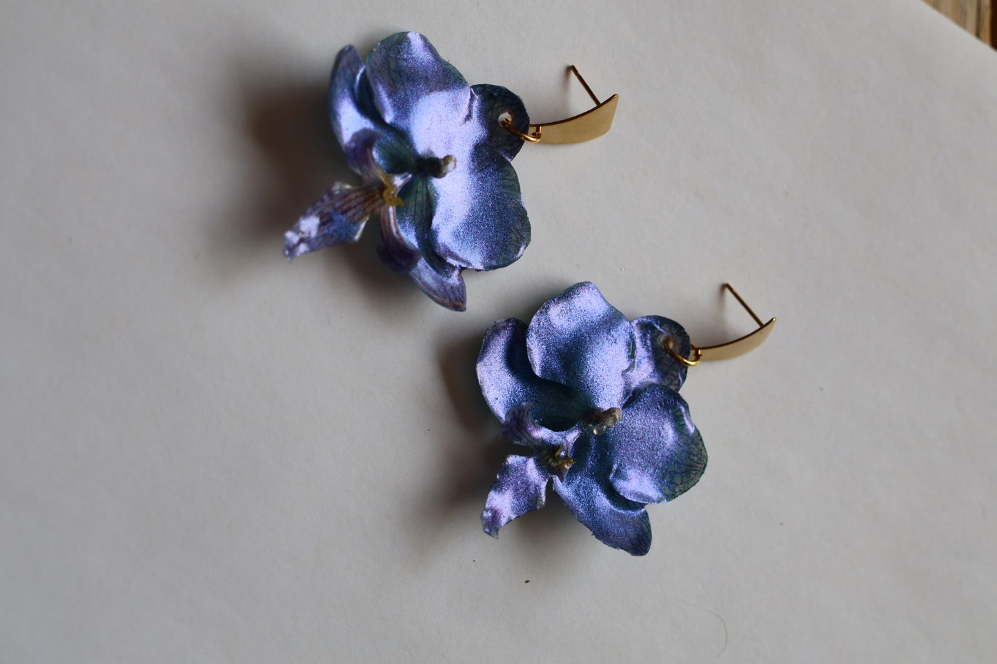 Blue chrome orchid earrings SYLLIA