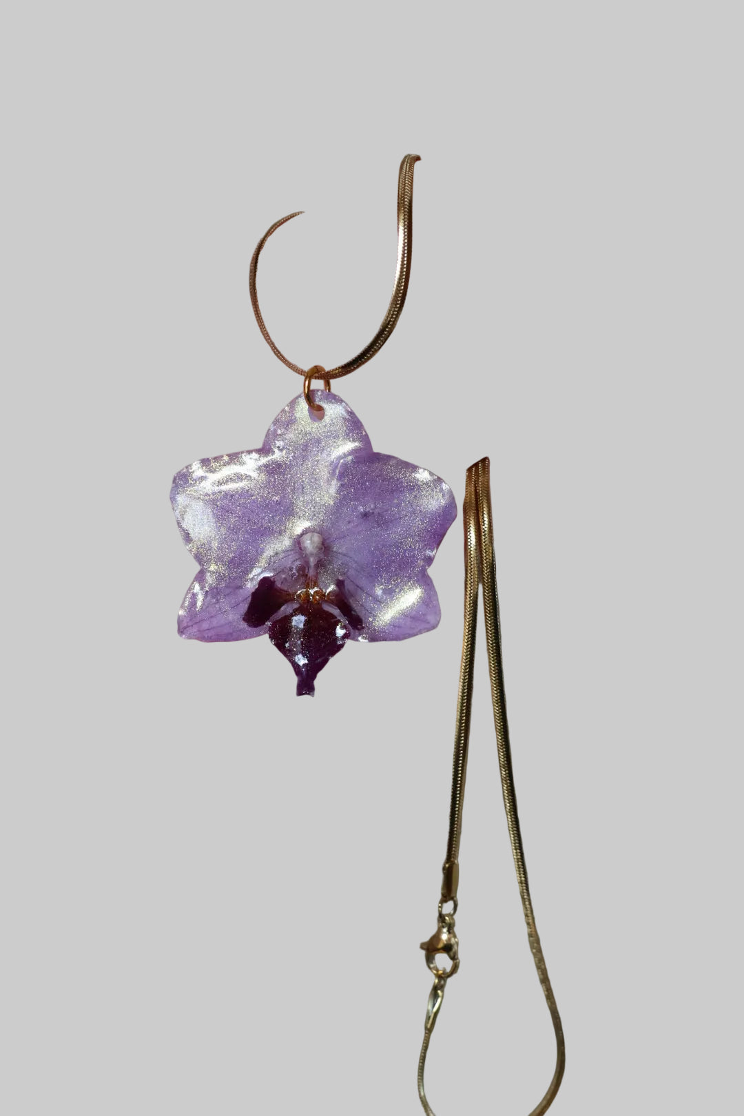 Purple chrome orchid necklace SYLLIA