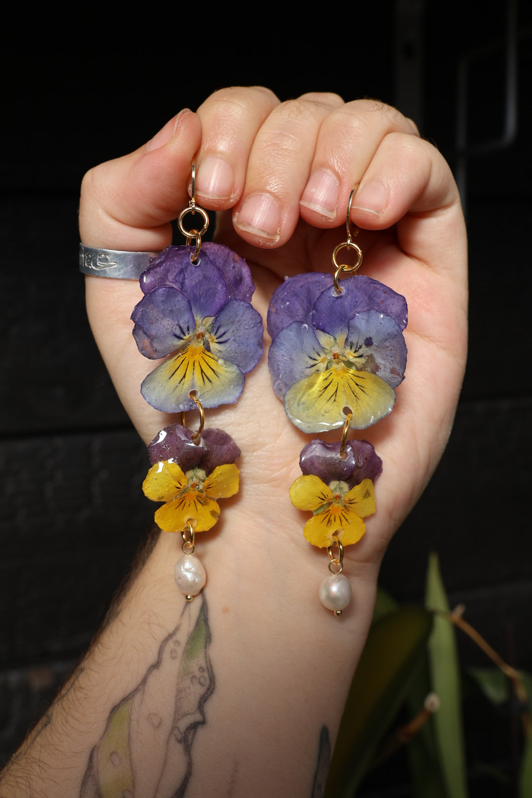 Mixed pansy flower dangles SYLLIA