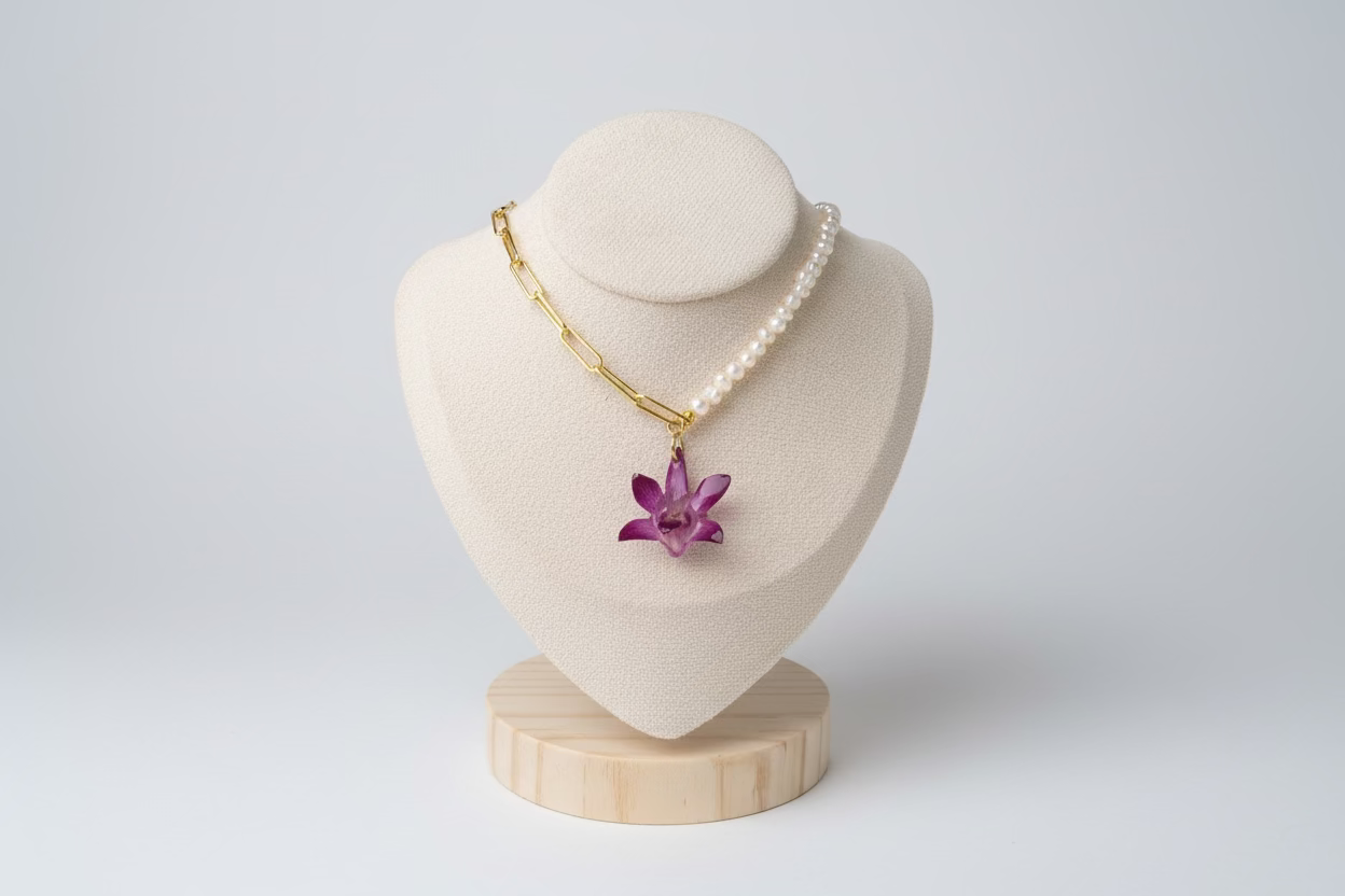 Mini purple orchid pearl necklace SYLLIA