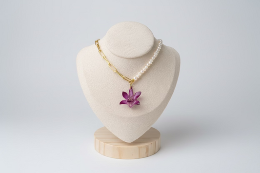 Mini purple orchid pearl necklace SYLLIA