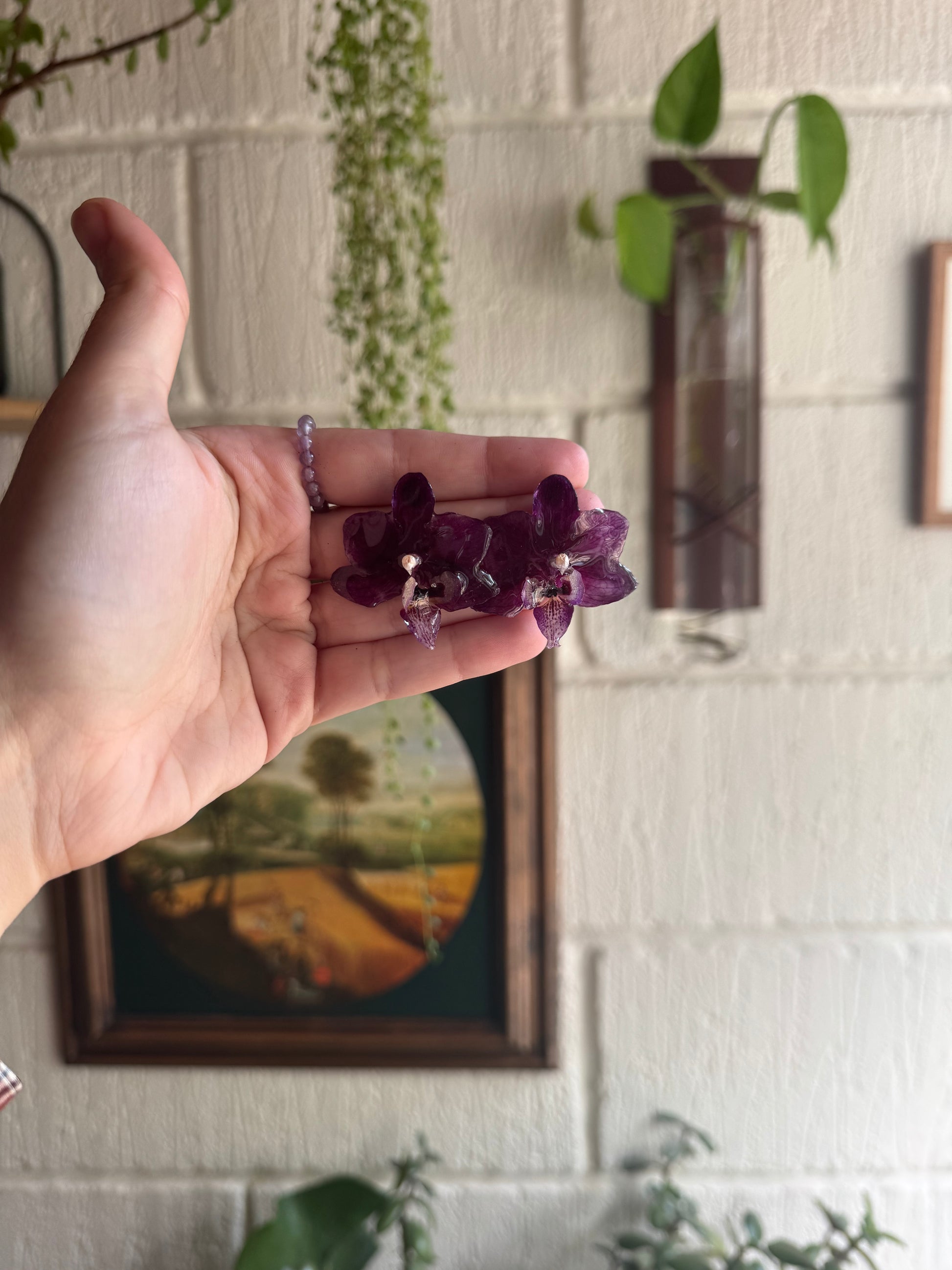 Purple orchid studs SYLLIA