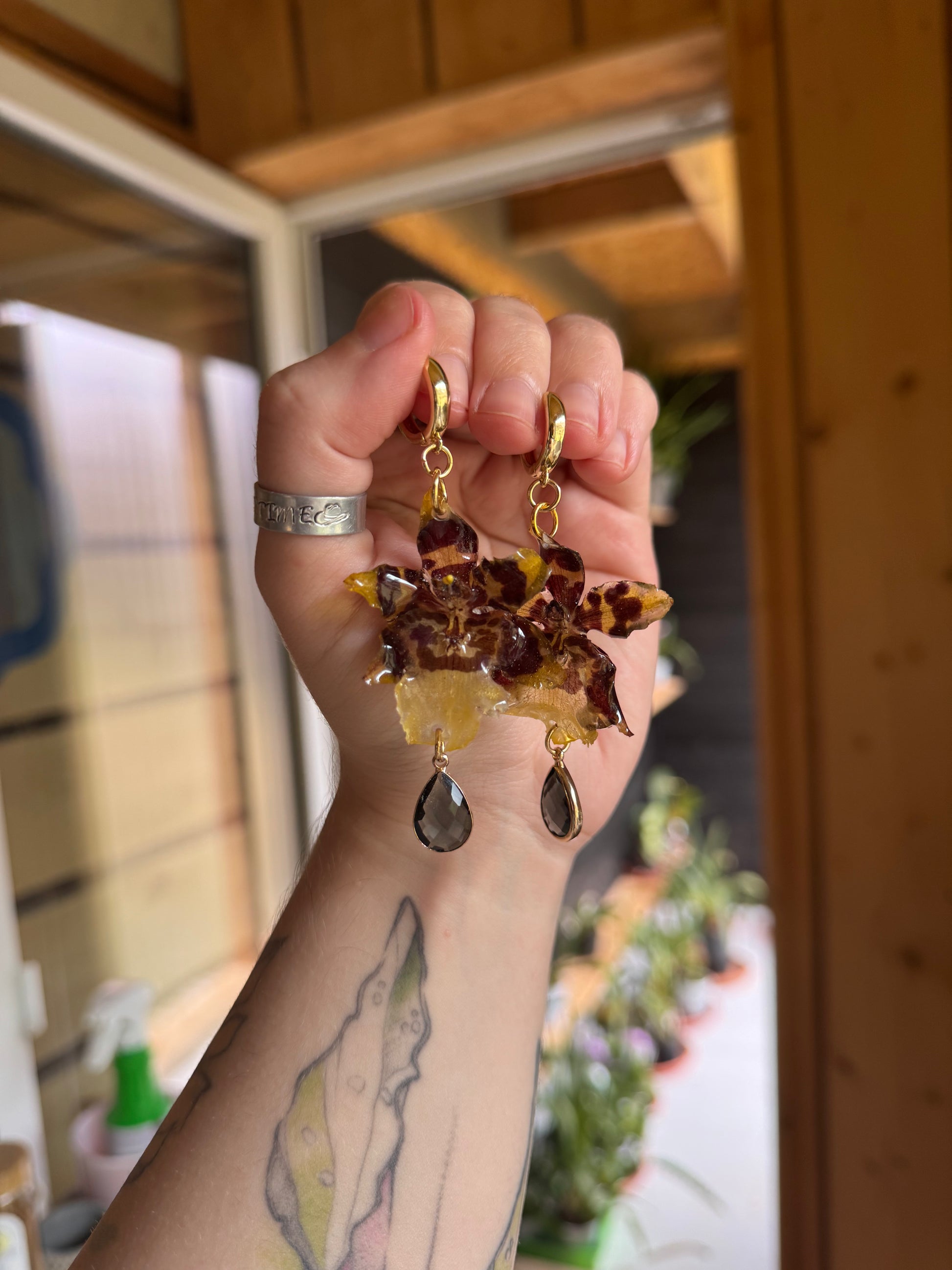 Black and yellow orchid earrings SYLLIA