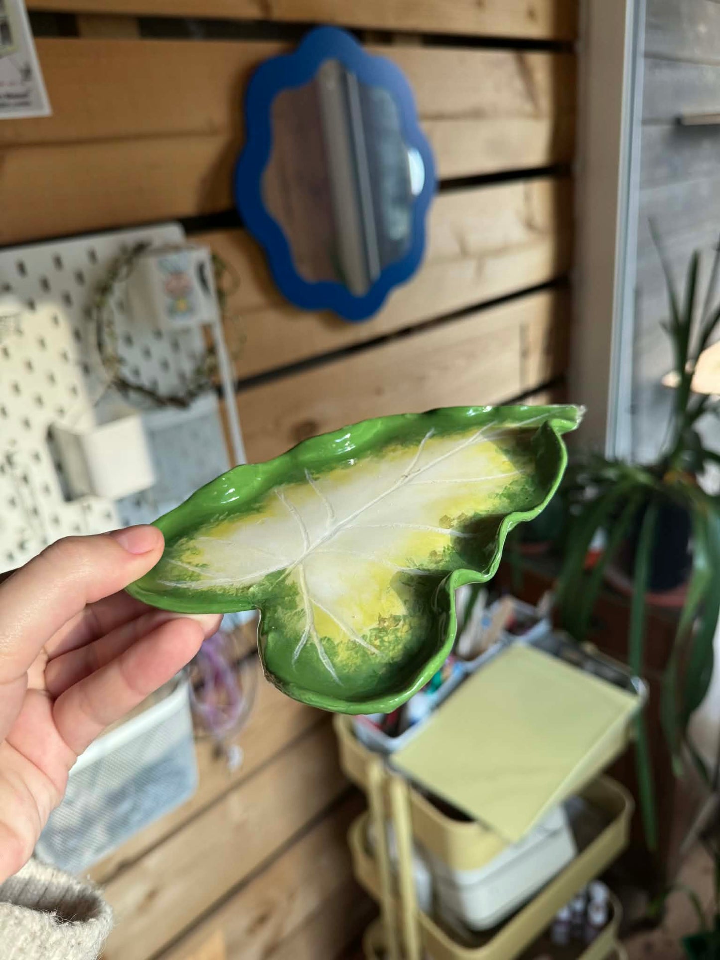 Green caladium trinket dish SYLLIA