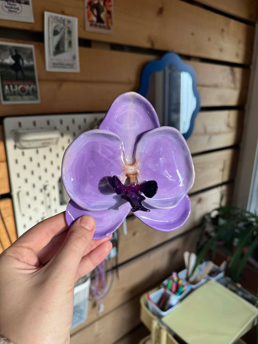 Purple orchid trinket dish SYLLIA